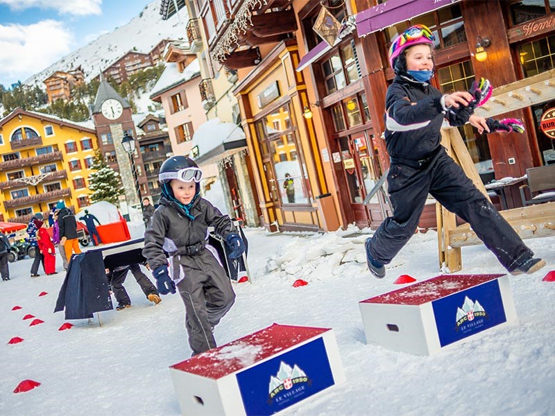 Vacances en famille montagne hiver ski animations activites enfants
