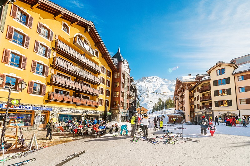 amenities french alpes mountains holidays ski winter booking rent apartment prestige savoie