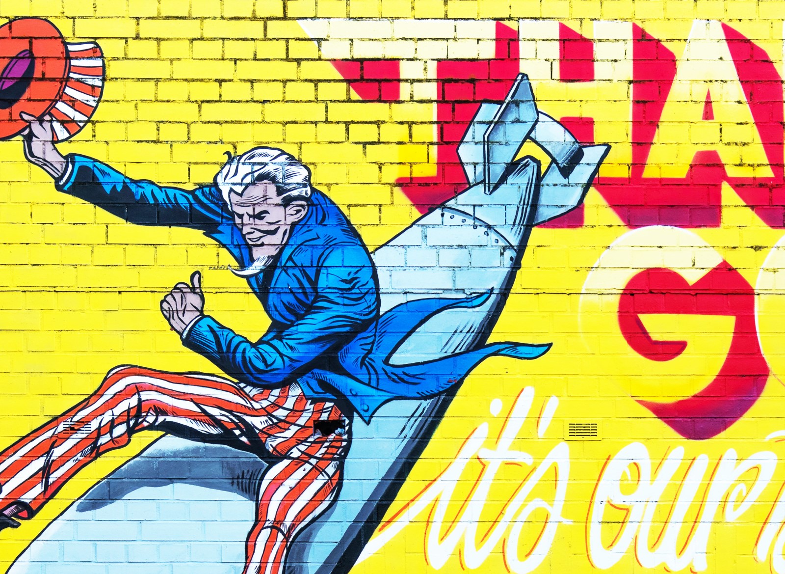 Street Art - Human Bombe